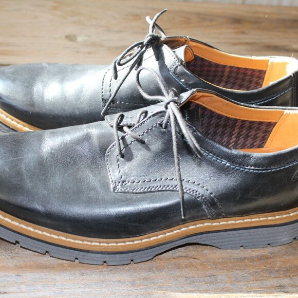 Clarks Other - Clarks 1826 genuine Leather Lace Up Dress Casual Oxfords Shoes Men's 8 M EUC